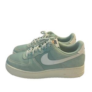 Nike’s “Certified Fresh” Air Force 1 Impresses In “Enamel Green”